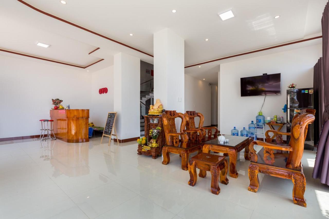 Oyo 960 Hoai Tam Hotel Phan Thiet Exterior foto